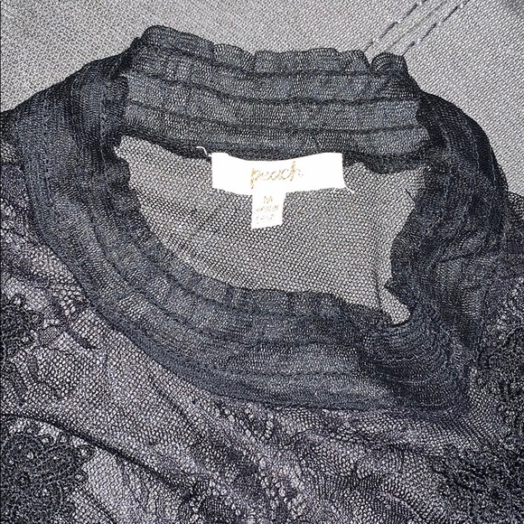 Pretty Night out Blouse - Picture 4 of 5